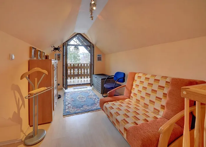 Apartment Zolty Apartament Sun Seasons 24 W Karpaczu Z Balkonem By Noclegi Renters Karpacz